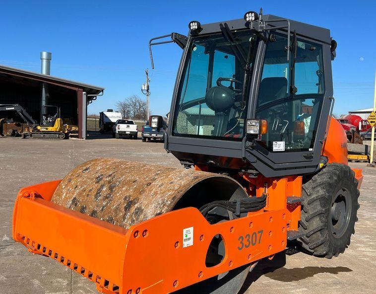 2008 Hamm 3307